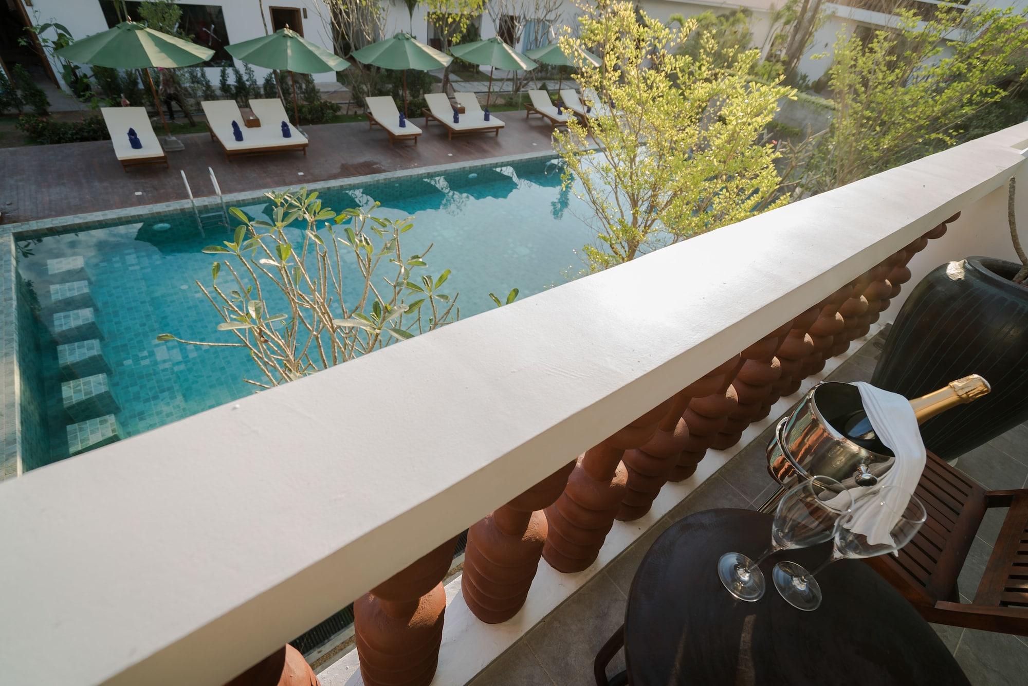 Sabara Angkor & Hotel 5*